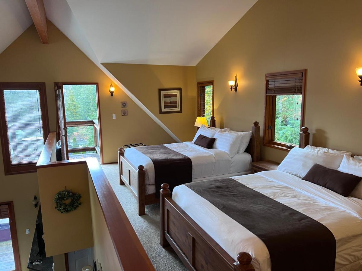 Sunshine Coast Resort Madeira Park Exterior foto